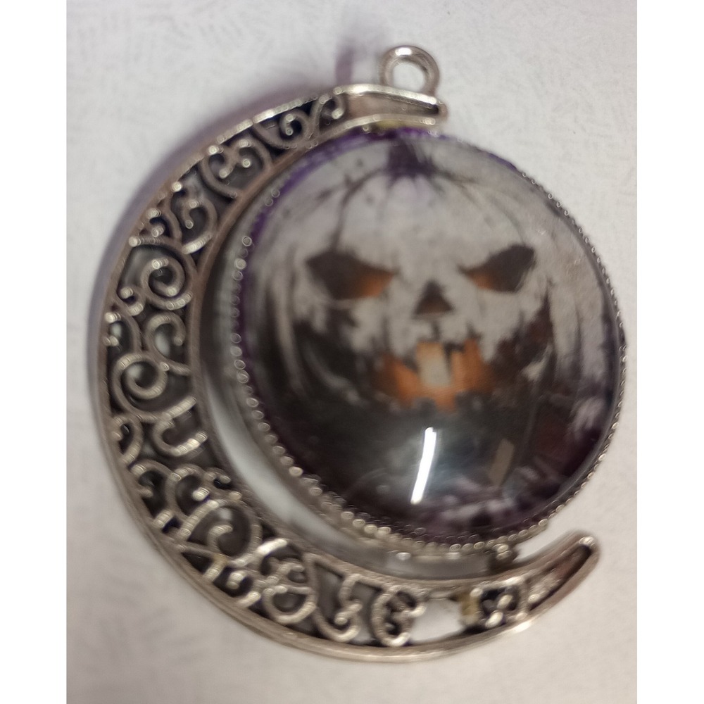Halloween Witchcraft ‎ 2 Sided Moon Fidget Pendant -Jack O' Lantern/Moon